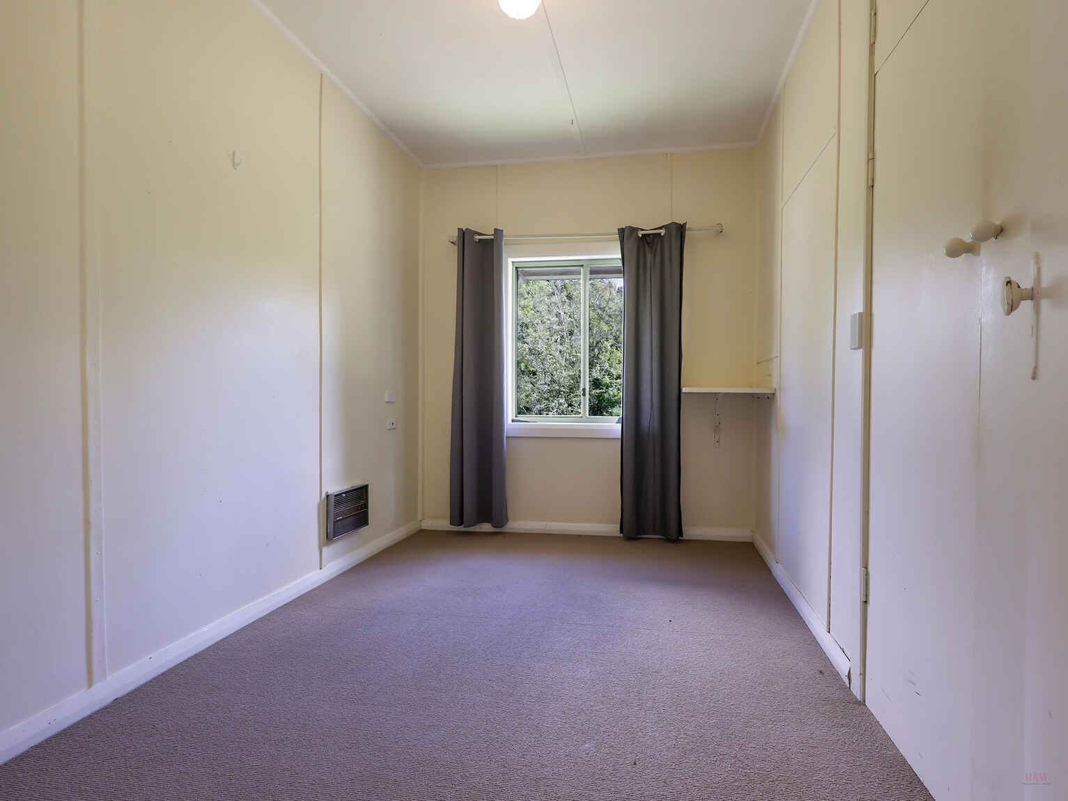 10 Middle Road Exeter