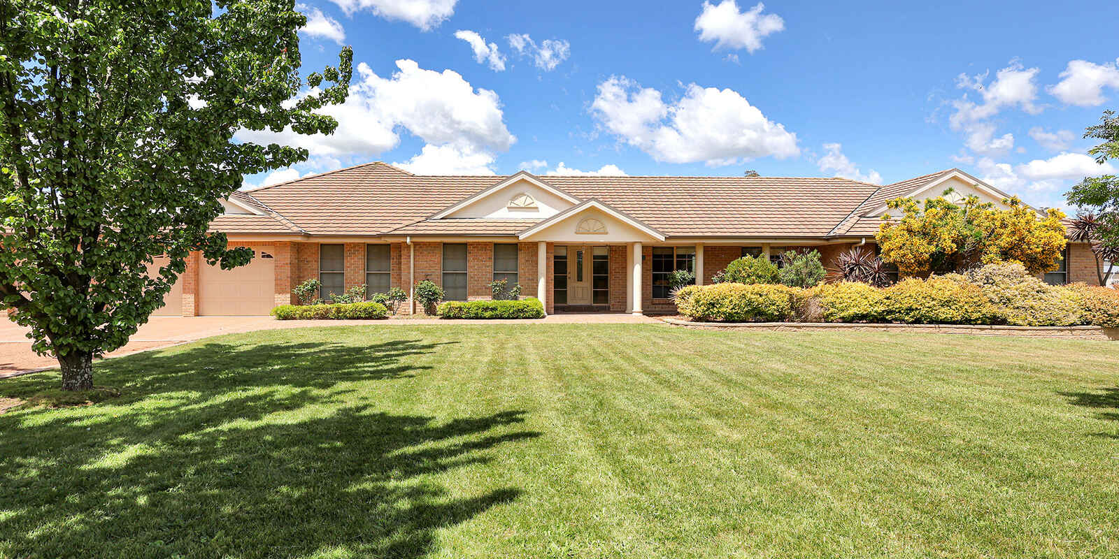 27 Woodside Drive Moss Vale 27 Woodside Drive Moss Vale