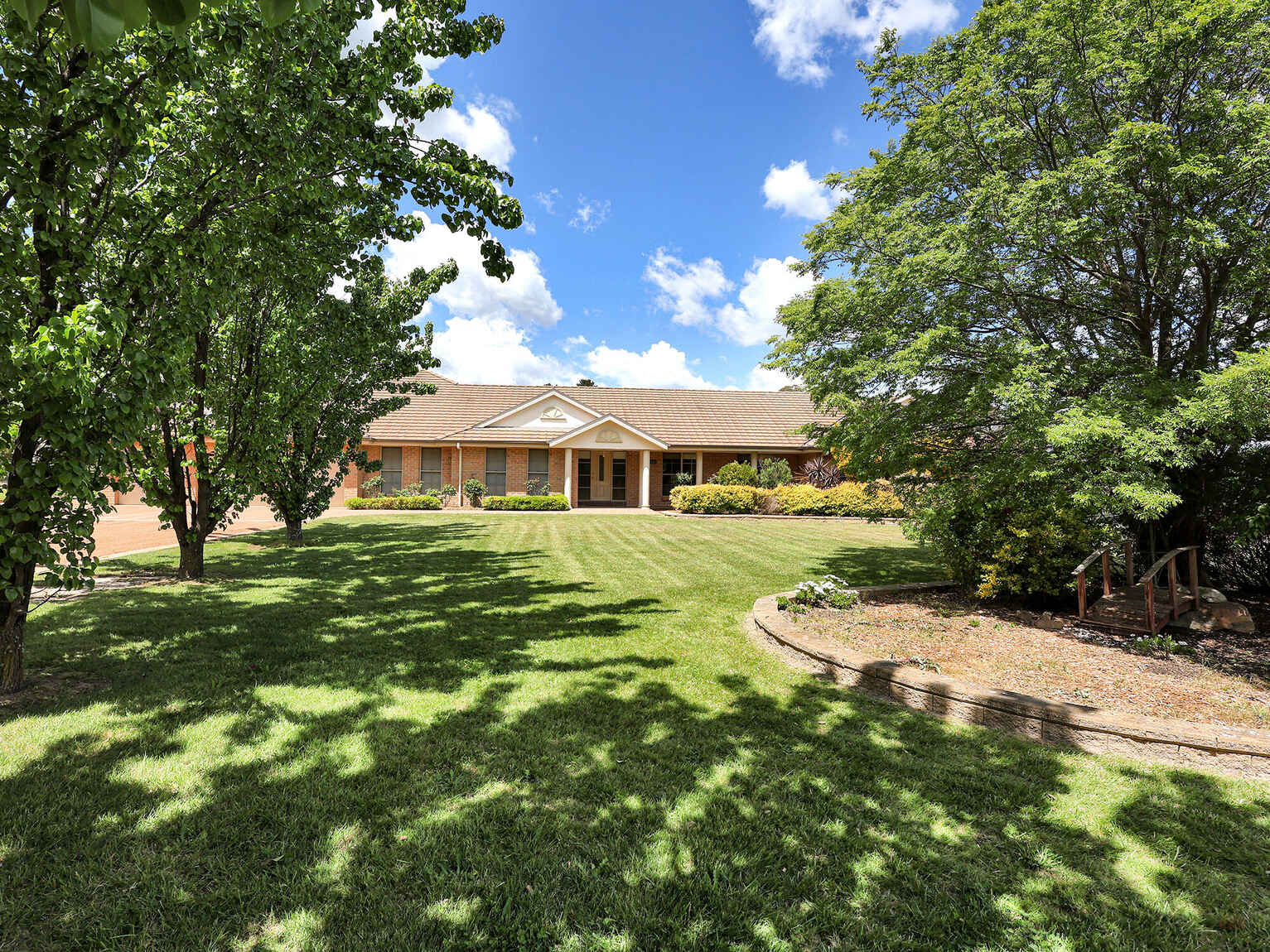 27 Woodside Drive Moss Vale 27 Woodside Drive Moss Vale