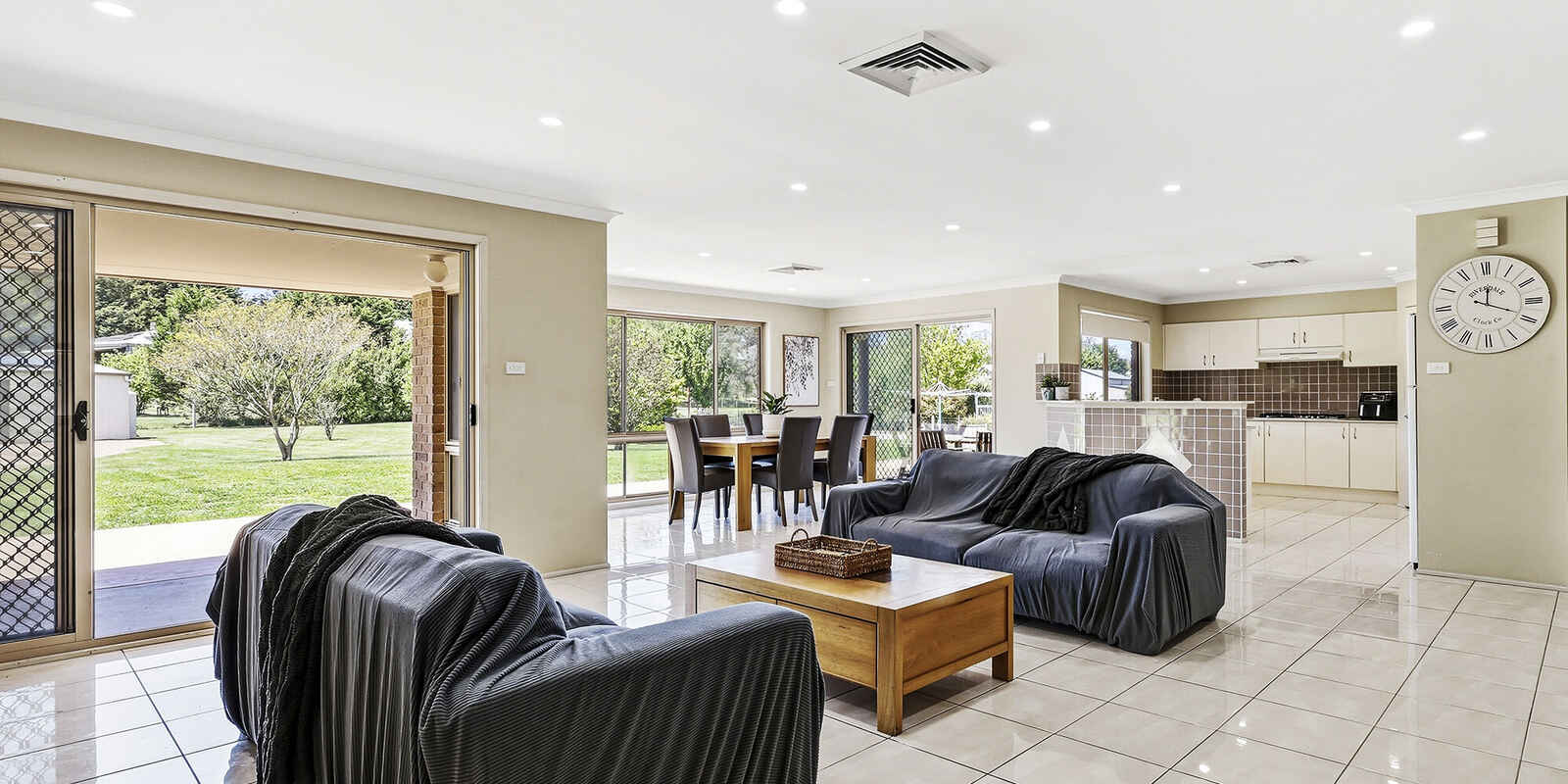 27 Woodside Drive Moss Vale 27 Woodside Drive Moss Vale