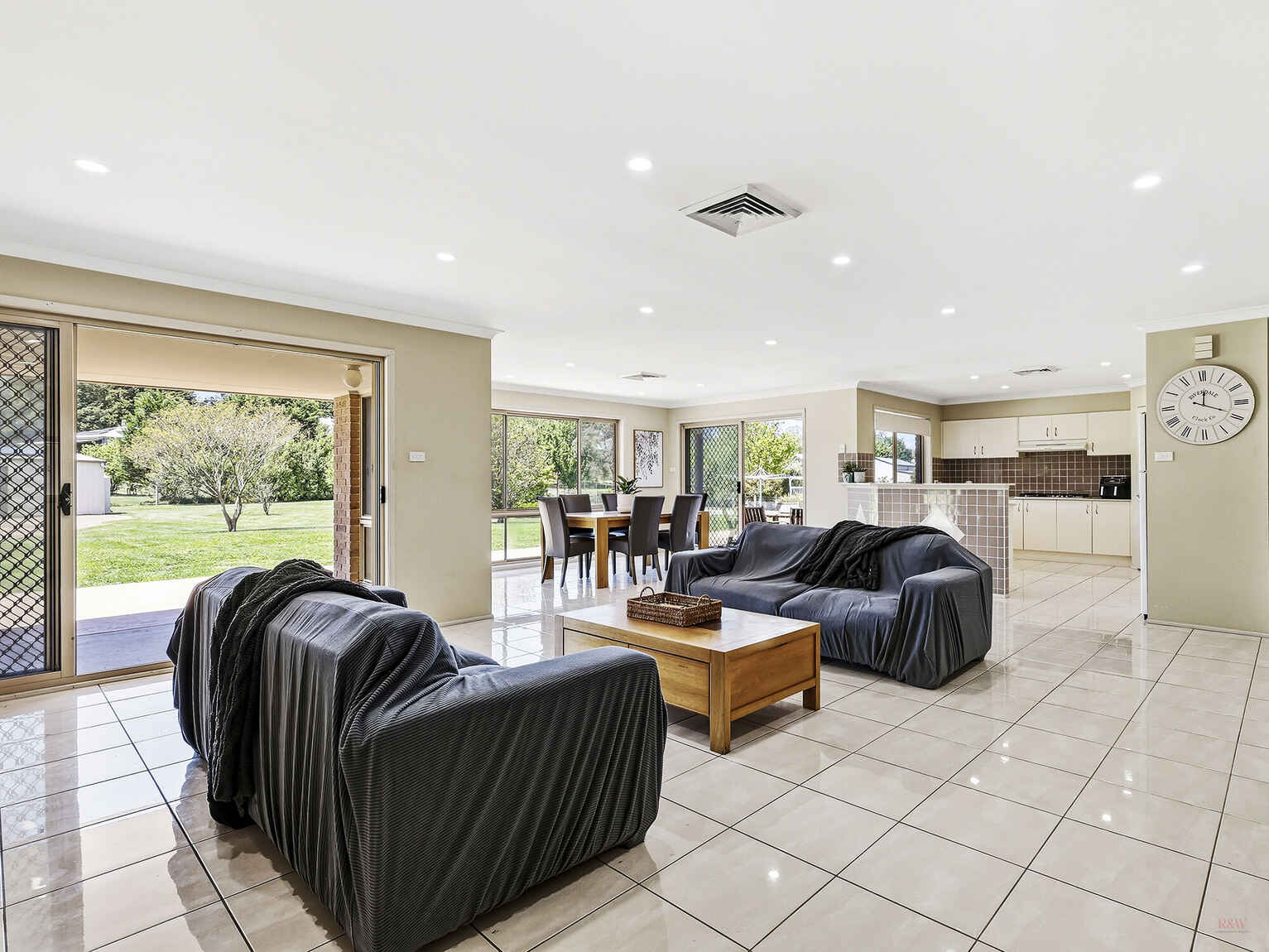 27 Woodside Drive Moss Vale 27 Woodside Drive Moss Vale