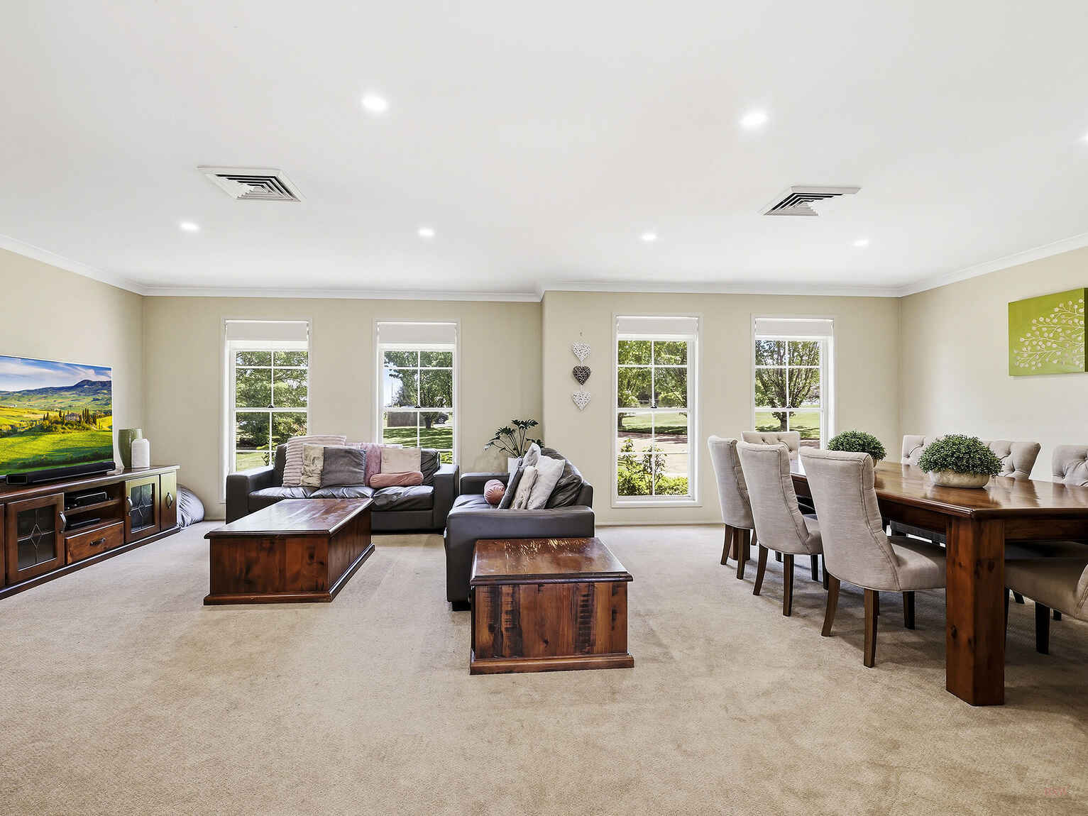 27 Woodside Drive Moss Vale 27 Woodside Drive Moss Vale