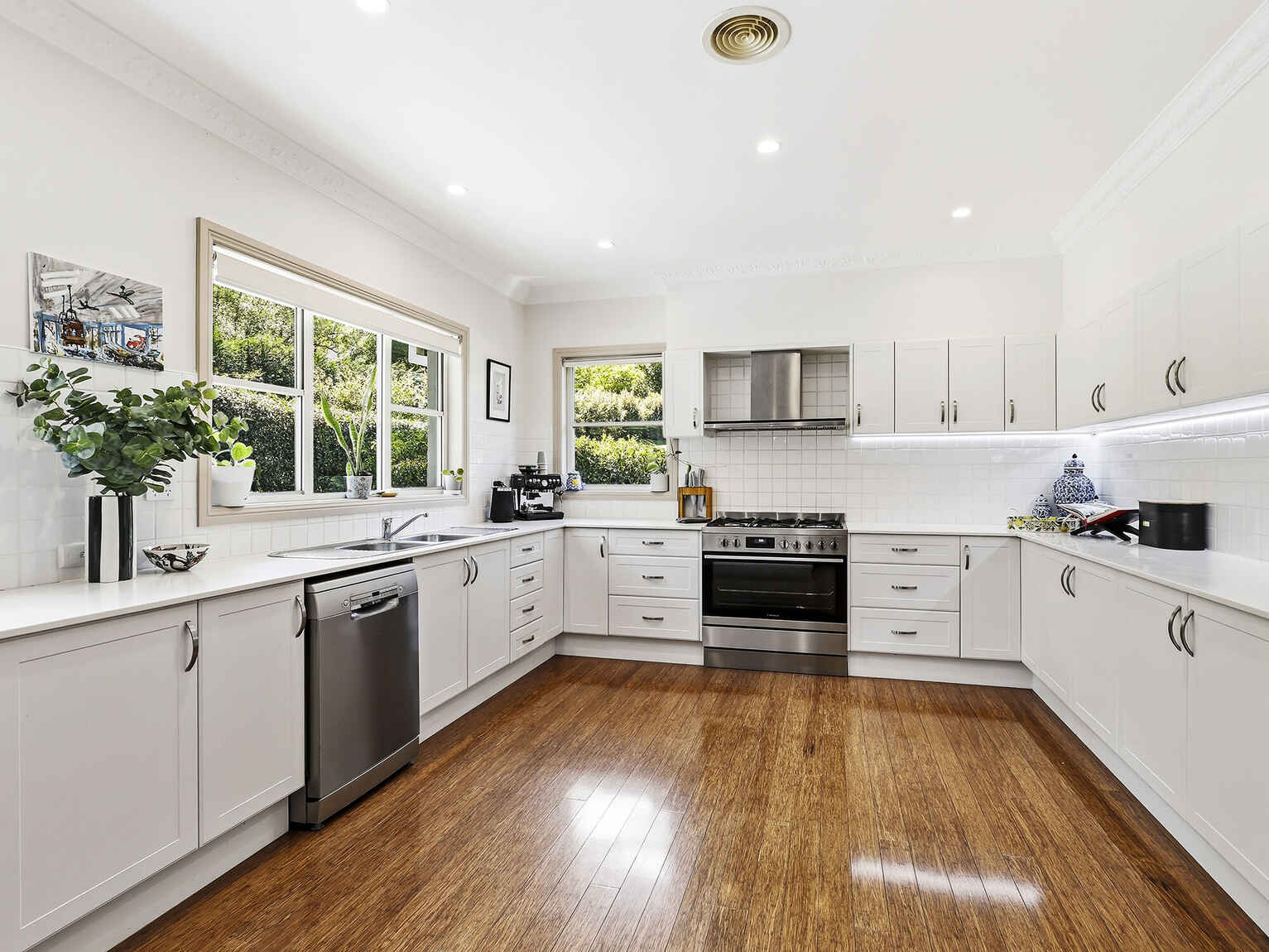 44 Oxley Drive Bowral 44 Oxley Drive Bowral
